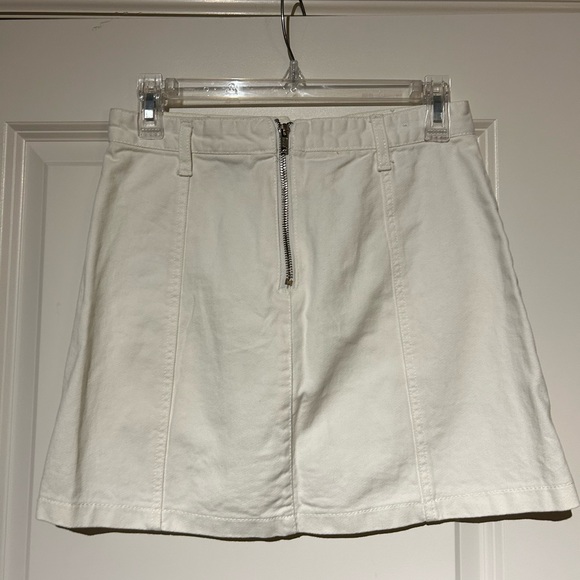 White denim skirt - Picture 2 of 2